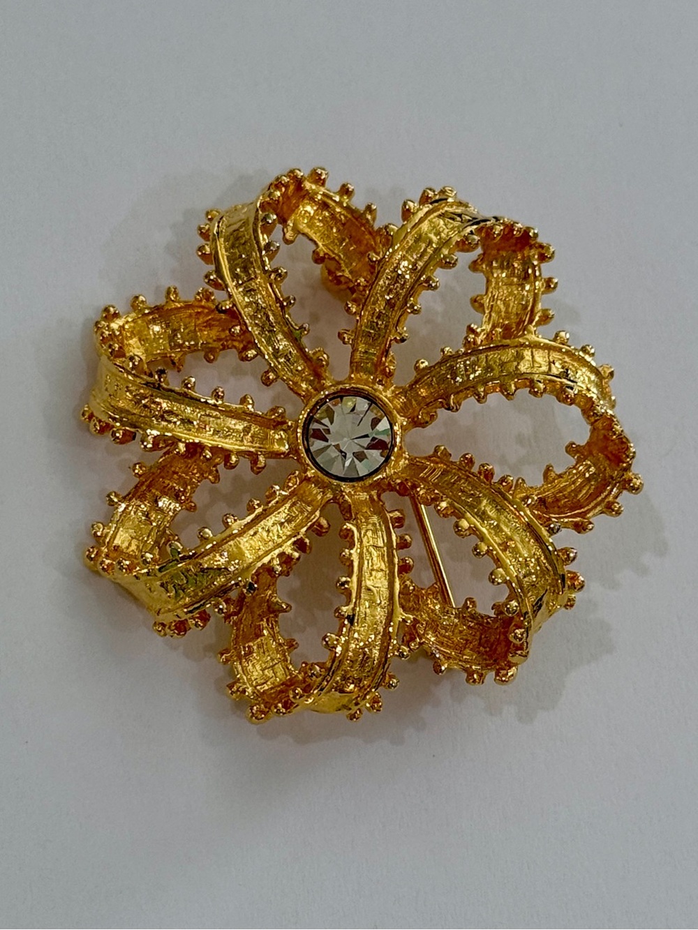 GRAZIANO Gold-Tone Floral Pin Brooch with Center Rhinestone - Picture 5 of 7